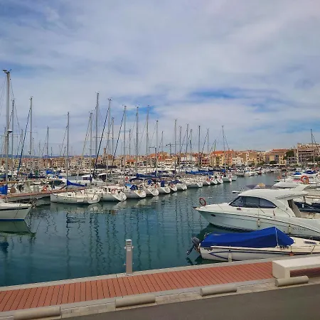 Primera Linia De Mar, Zona Tranquila Apartment